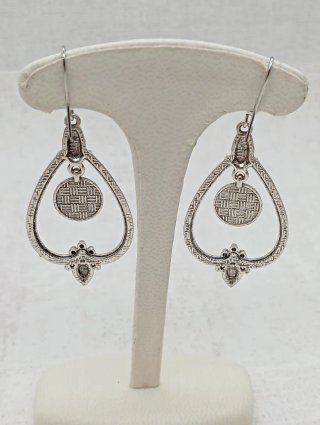 Pendientes largos chapados en plata