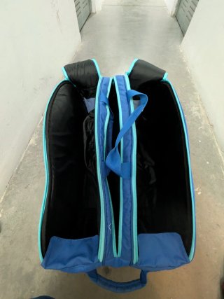 Paletero Asics azul sin usar