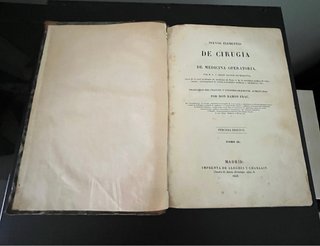 Antiguo libro de Cirugía, tomo II, M.L.J Begin