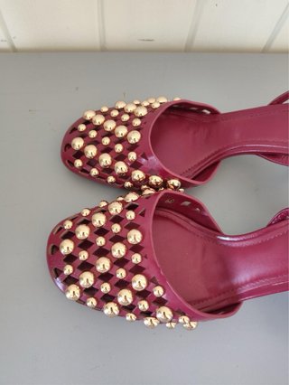 Salones Zara Tachuelas Talla 38
