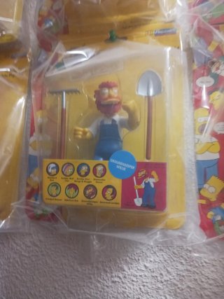 Figuras Playmates Simpsons en Blister mas de 80
