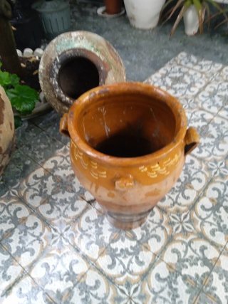 Tinaja Antigua Olza Aceite