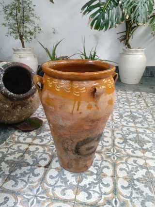 Tinaja Antigua Olza Aceite