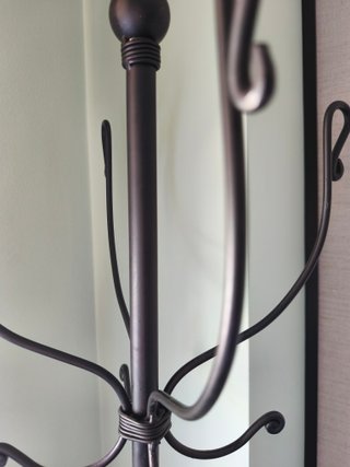 Perchero de pie metálico negro sólido 166 cm