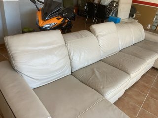 Sofá Natuzzi Piel Beige