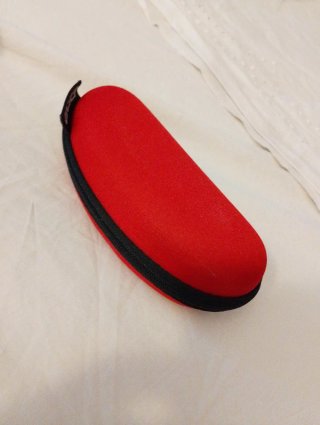 REGALO FUNDA Gafas de sol fucsia oscuro niña