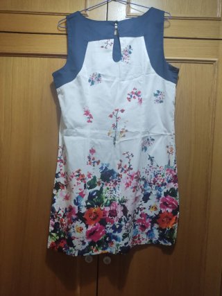 Vestido de verano con estampado floral