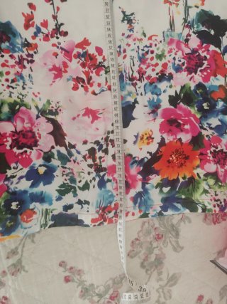 Vestido de verano con estampado floral