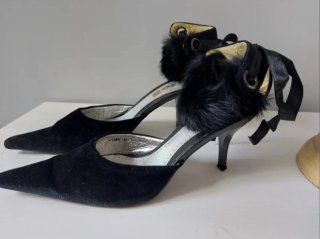 Talla 37 - Zapatos de tacón y terciopelo negro