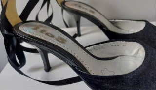 Talla 37 - Zapatos de tacón y terciopelo negro