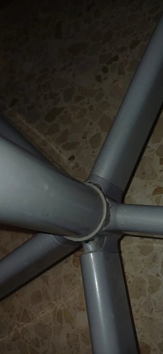 Silla Ikea rosa y gris