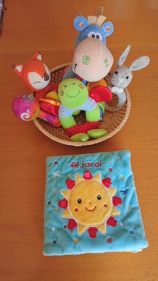 Lote Juguetes Bebé Peluche Coche Sonajero