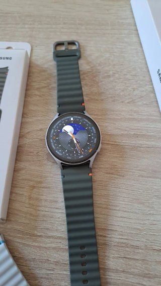 Samsung Galaxy Watch7 44mm Plata y Correa Verde