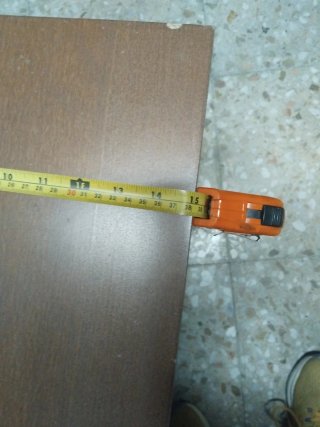 Mesa TV con ruedas