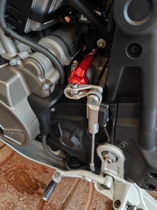 Aprilia Tuareg 660 como nueva