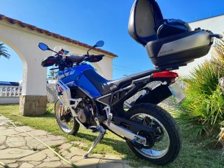 Aprilia Tuareg 660 como nueva