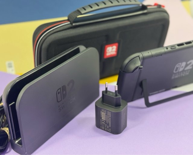 Nintendo Switch 2 Negra + Accesorios