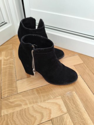 Botines negros Bershka