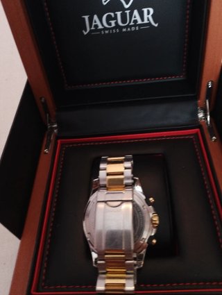 Reloj Jaguar Suizo Dorado y Plateado