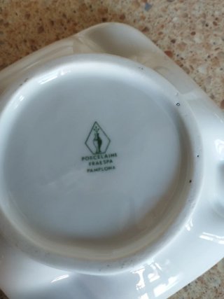 Cenicero porcelana dorado