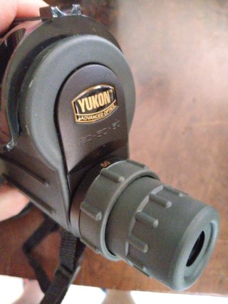 Telescopio terrestre Yukon 20-50x50 WA