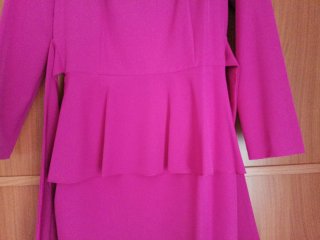 Vestido fiesta fucsia talla 40,usado horas