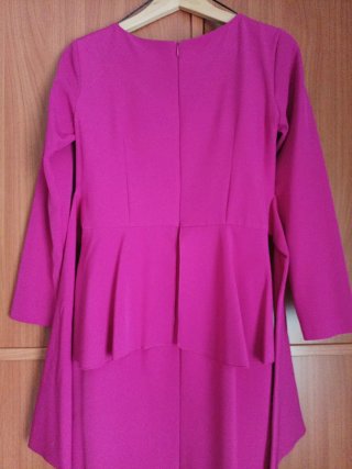 Vestido fiesta fucsia talla 40,usado horas