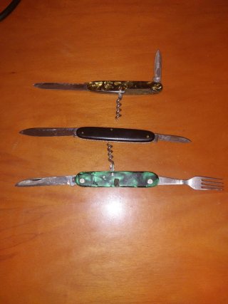 Set di tre coltelli multiuso vintage