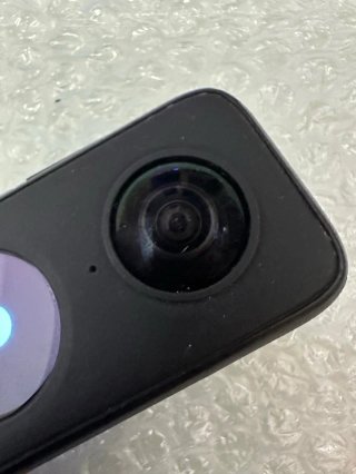 Insta360 X2 Cámara para piezas o reparar P10409