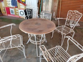 Mesa y 4 Sillas Hierro Forjado