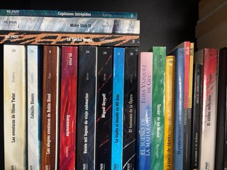 Libros , coleccion del Pais