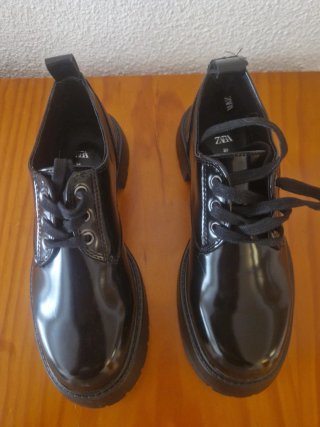 Zapatos charol negros