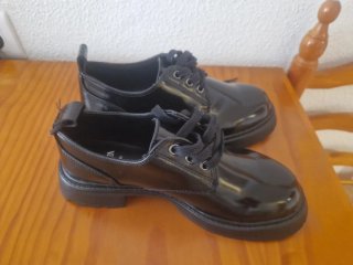 Zapatos charol negros