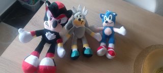 Peluche Sonic Shadow