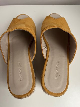 Alpargatas WOMEN’S Secret mujer seminuevas