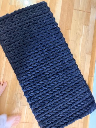 Moquette nere in tessuto per camera da letto
