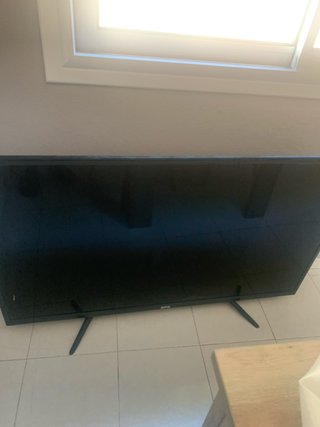Televisor NPG Negro serie 500 modelo S500L55U