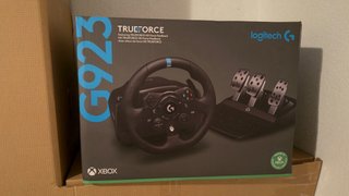 Volante y Pedales Logitech G923