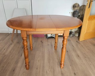 Mesa de comedor extensible de madera