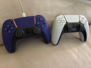 PlayStation 5 Slim 825gb 2 mandos + Fifa 25 y GT7