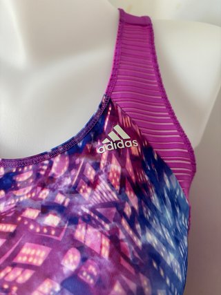 Camiseta deportiva Adidas mujer