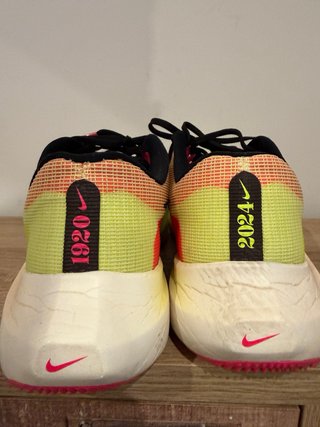 Nike ZoomX Invincible Run Flyknit 3