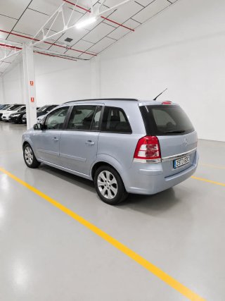 Opel Zafira 2008