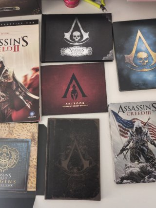Lote Assassin's Creed: Juegos y Artículos