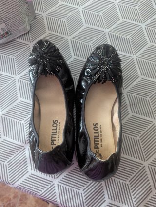 Botas Pitillos Talla 39 y Zapatos Talla 40