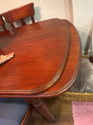Mesa de comedor de madera + 6 sillas