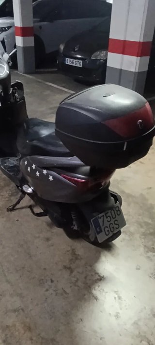 Honda Visión 110cc Scooter Automática