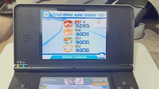 Nintendo DSi XL Nero + Gioco OLYMPIC WINTER GAMES