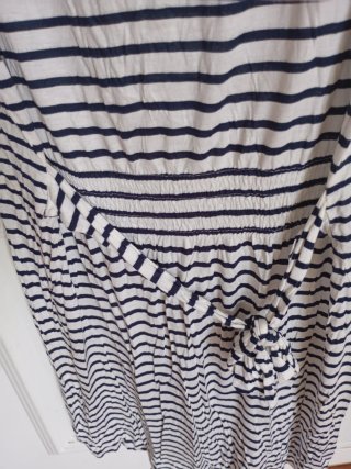 Vestido marinero cintura elástica y lazada