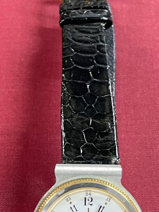 Reloj OLTEN señora oro y blanco
